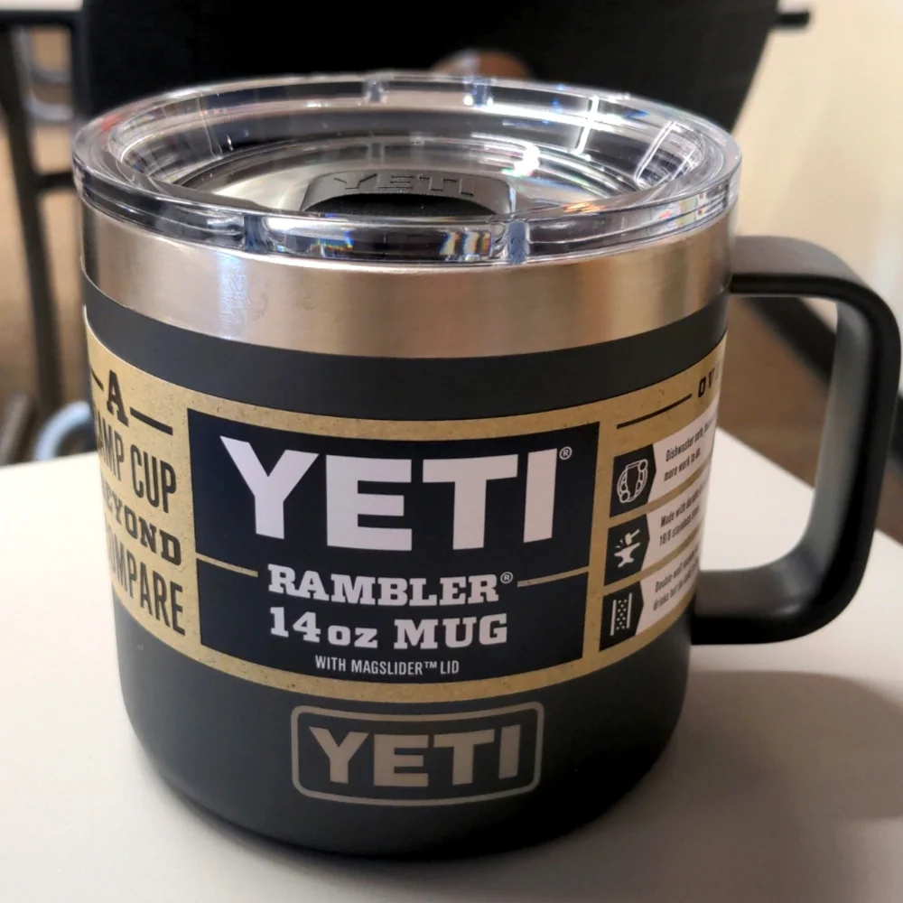 Nwt Yeti 14 oz mug